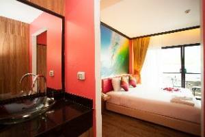 Must Sea Hotel Phuket Exterior photo
